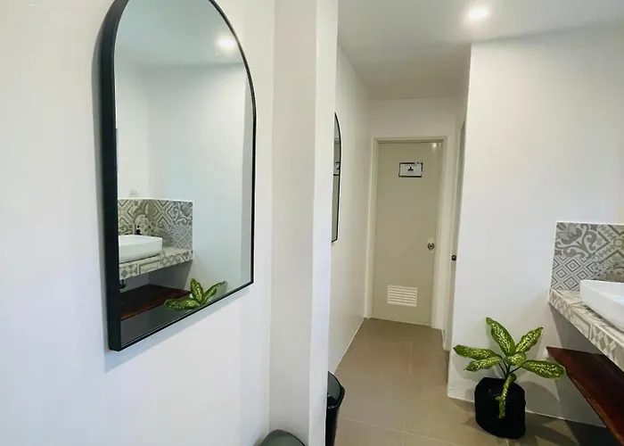 Maayong (adults Only) Hostel Moalboal
