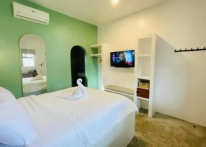 Hostel Maayong (adults Only) *