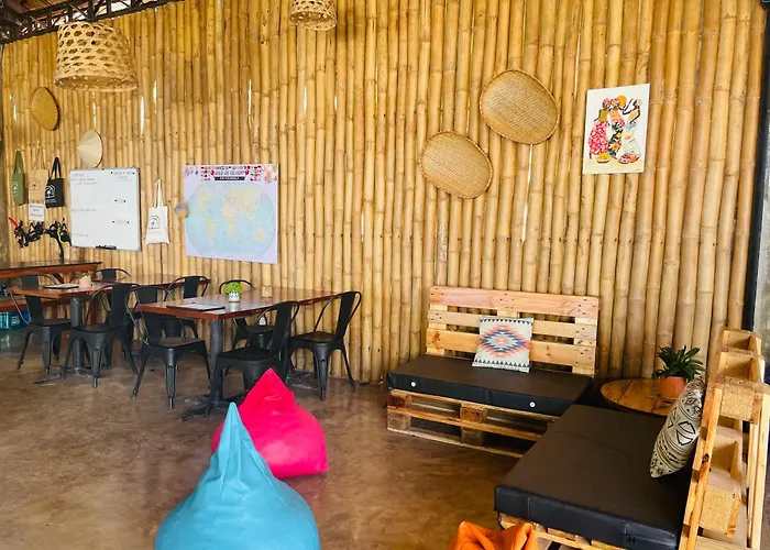 Hostel Maayong (adults Only)