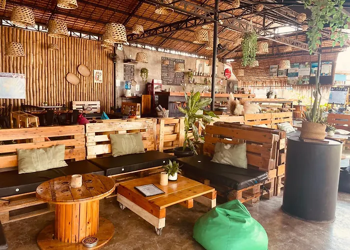 Maayong (adults Only) Hostel Moalboal
