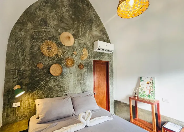 Hostel Maayong (adults Only) *