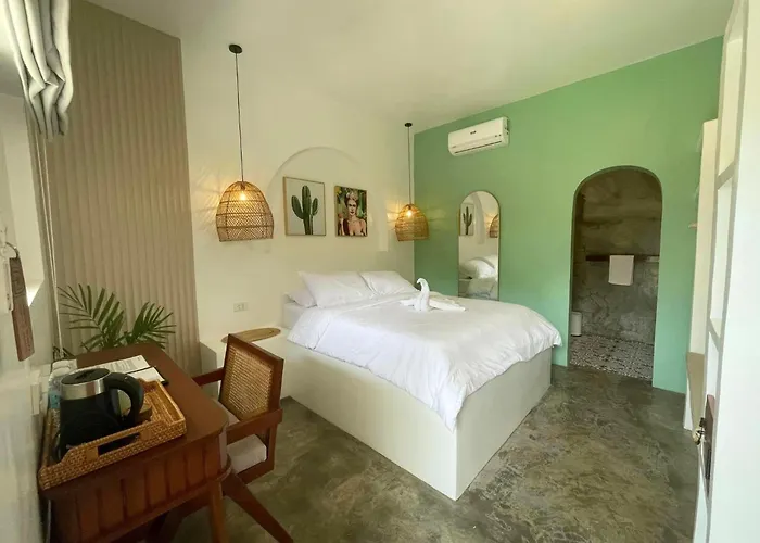 Maayong (adults Only) Hostel Moalboal