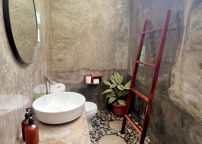 Maayong (adults Only) Hostel *